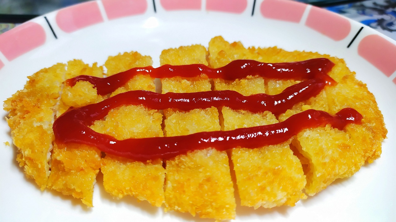 教您鸡排的秘制做法,外酥里嫩,美味多汁,10块钱炸了一大盘