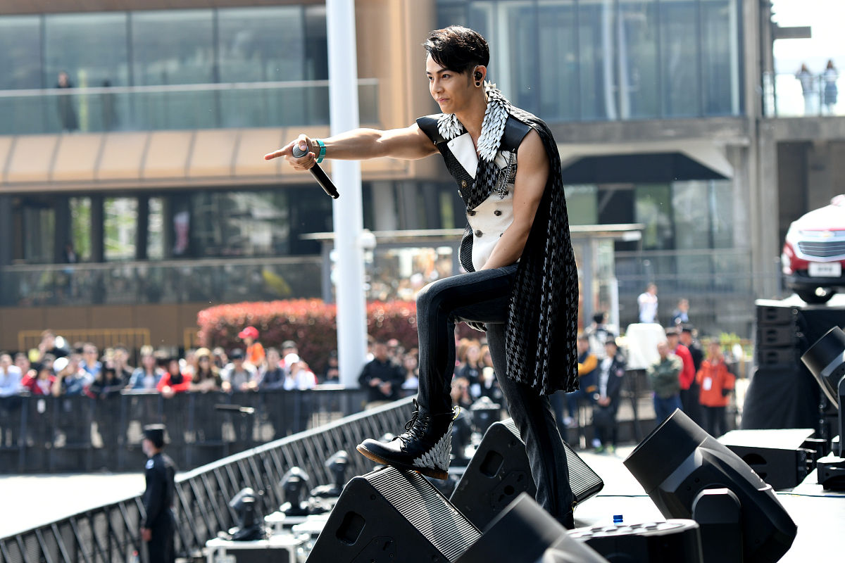 i.<strong>g</strong>泛娱乐群星演唱会.汪东城