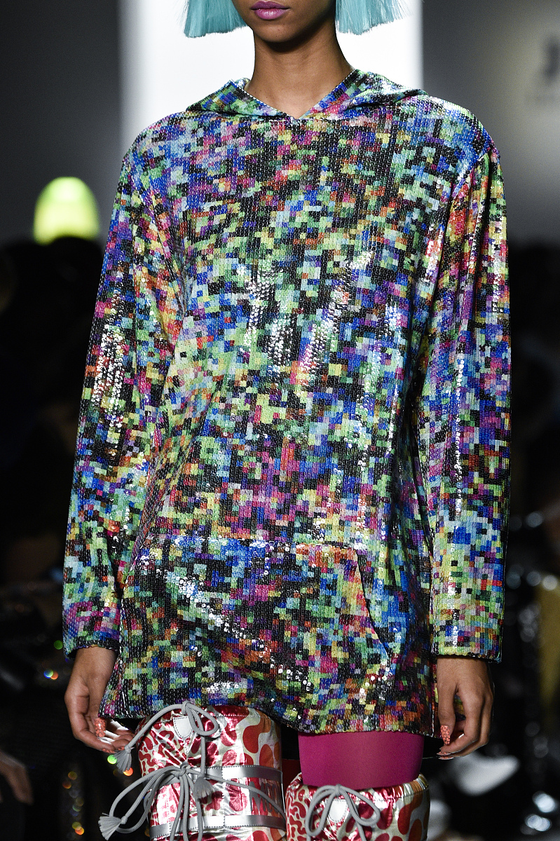 2018秋冬纽约时装周:jeremy scott 细节