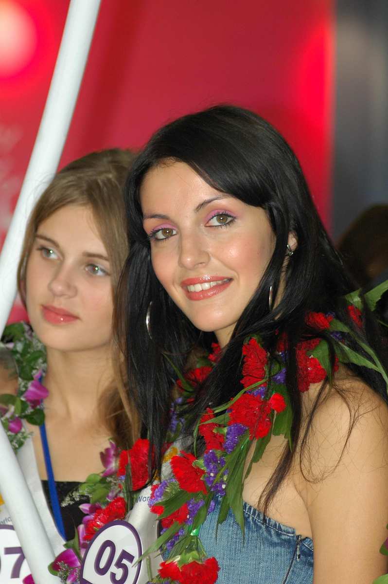 瓦里伊娃和瑟伯塔鲁之类的名字