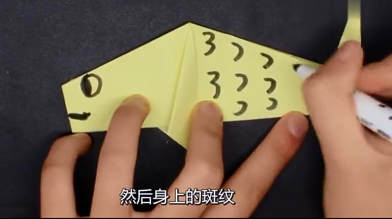 手工折纸教学 教你折出富有创意的折纸鲤鱼
