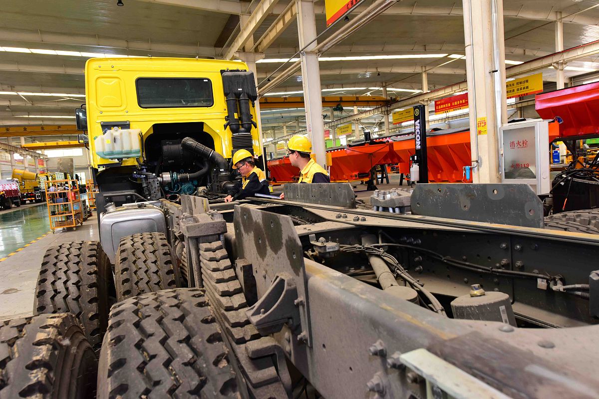 中国一拖集团有限公司 - 中国最大的拖拉机制造企业之一