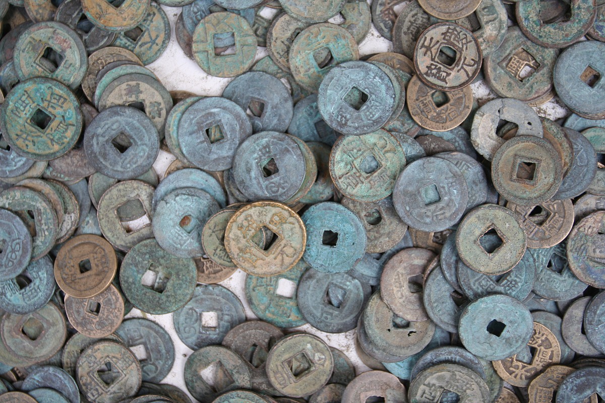 古钱币从高处掉下来会碎吗回答加拓展。