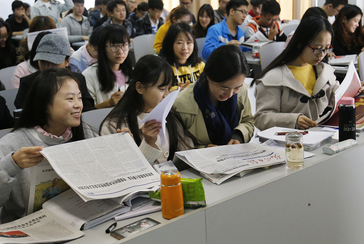 贵州省邮电学校助学金申请指南：标准、材料及申请流程