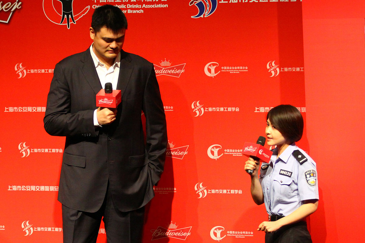 上海代驾司机月收入揭秘：5000-10000元，真实情况如何？