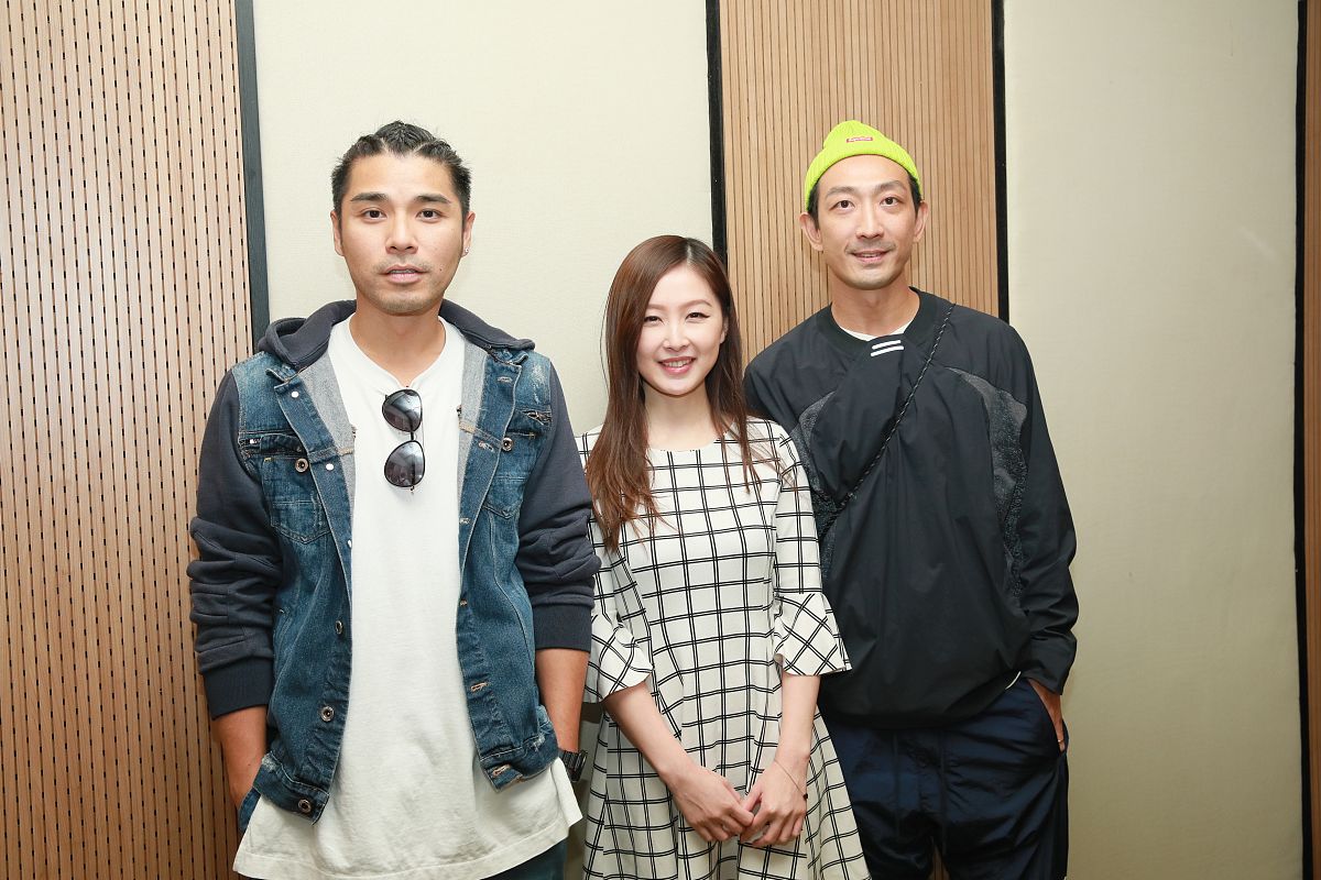2019年11月18日,香港,明星出席《大盗演》电影主题曲录音.李璨琛,姜文