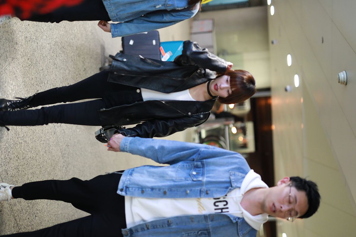 突如其来的金瀚：一张照片引发的紧张氛围