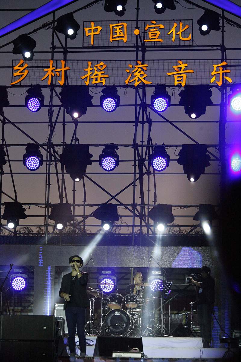 精彩绝伦的演出！我们用尽全力为您呈现