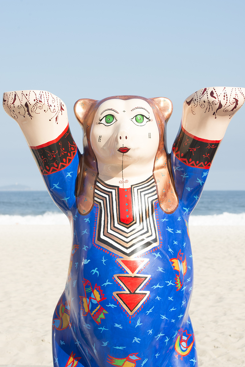 当地时间2014年6月17日,巴西里约热内卢,科帕卡巴纳滩举行"联合巴迪熊