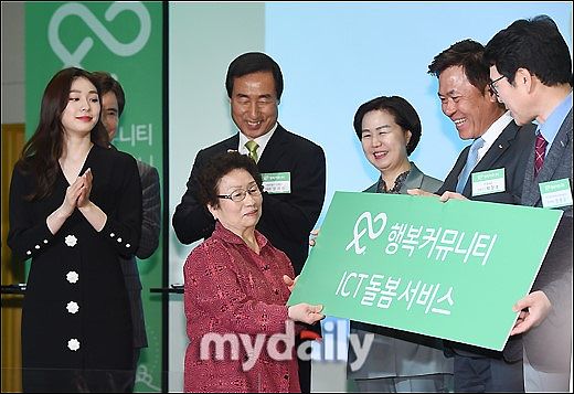 柯文哲否认退选2024传闻，洪秀柱喊话国民党勿重蹈'换柱'覆辙