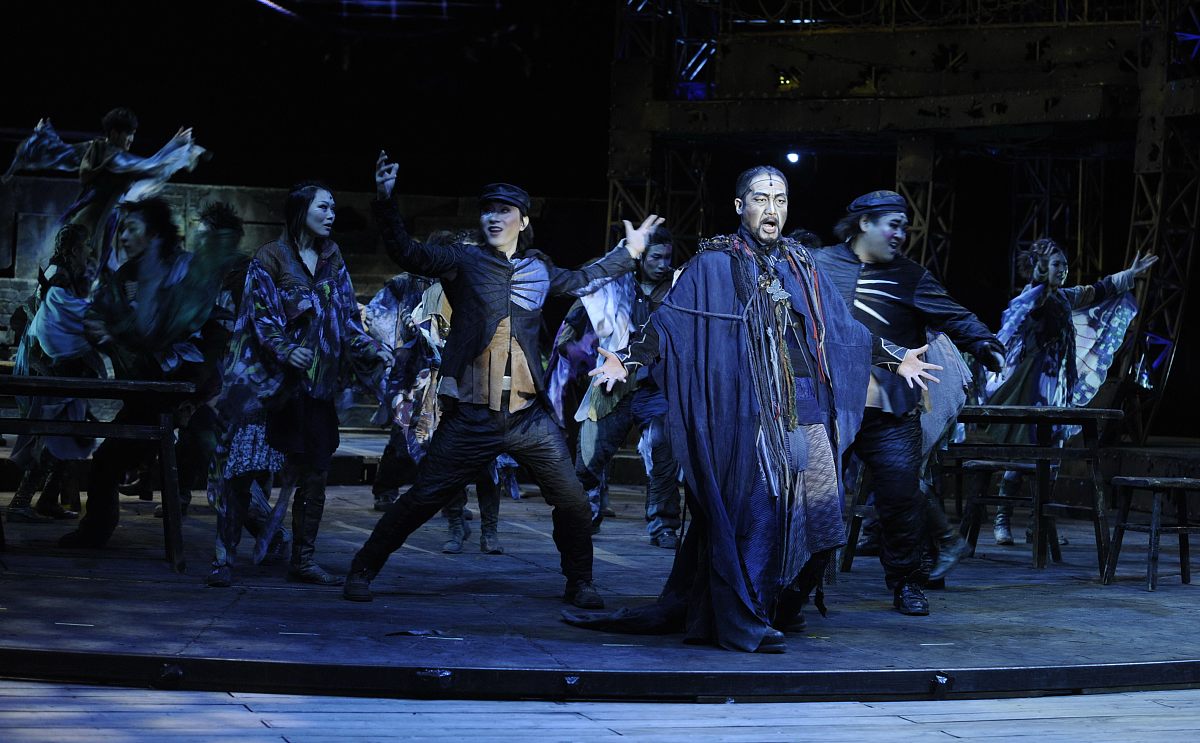 2008年9月26日,北京,国产音乐剧《蝶》举行原有版本的最后一场绝版演