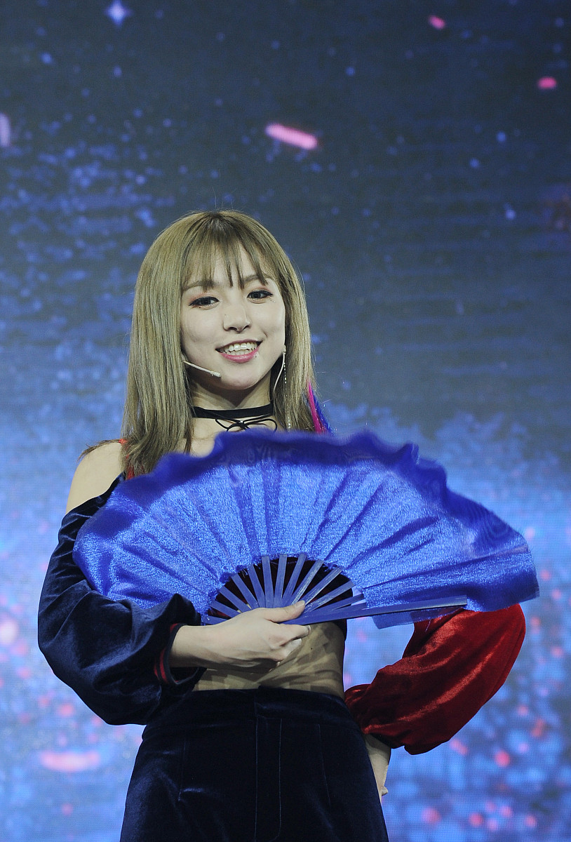 如何礼貌地回应朋友的音乐邀约?