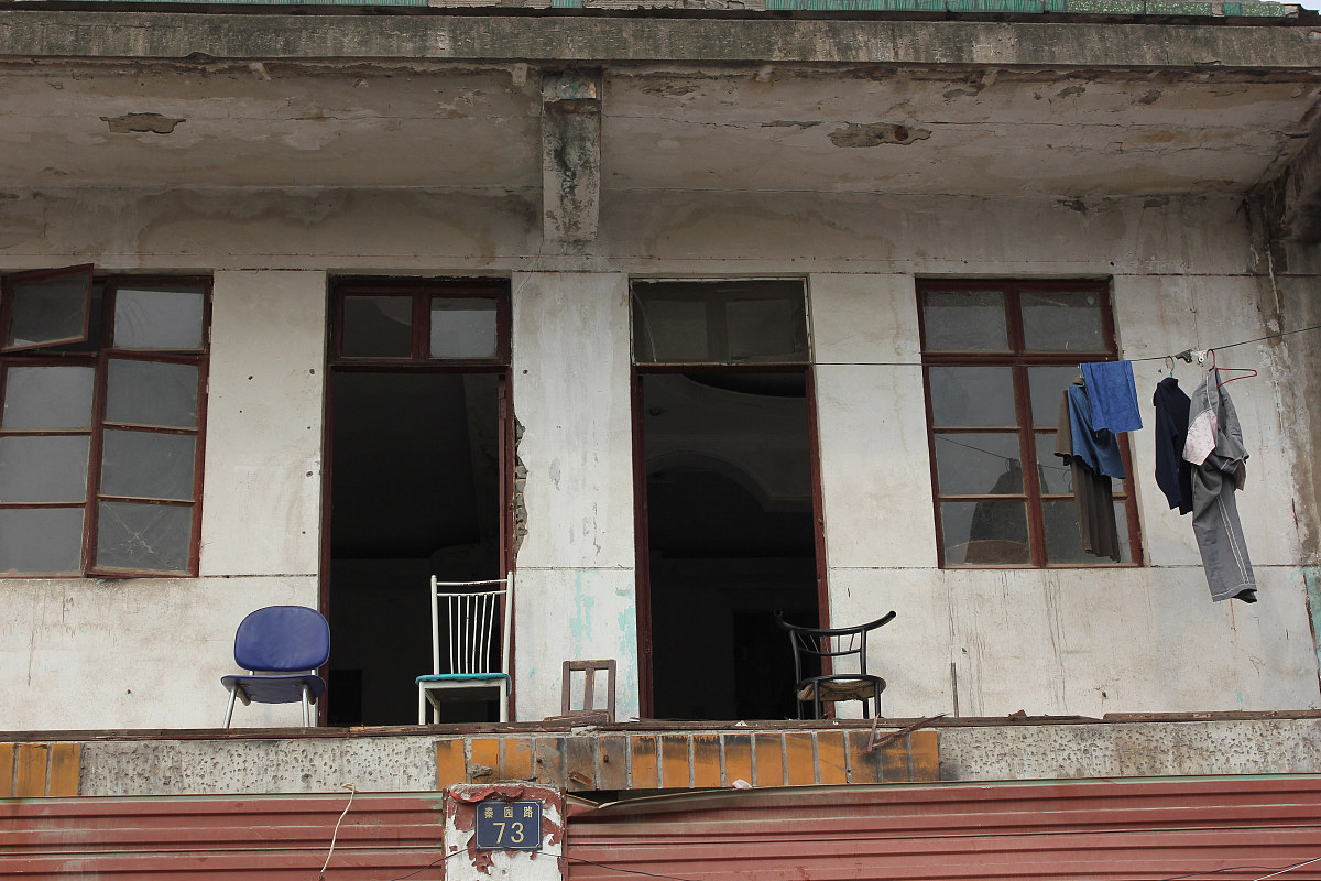 写一篇关于甲方施工进度严重滞后的文章将施工进度滞后的原因完全归于乙方