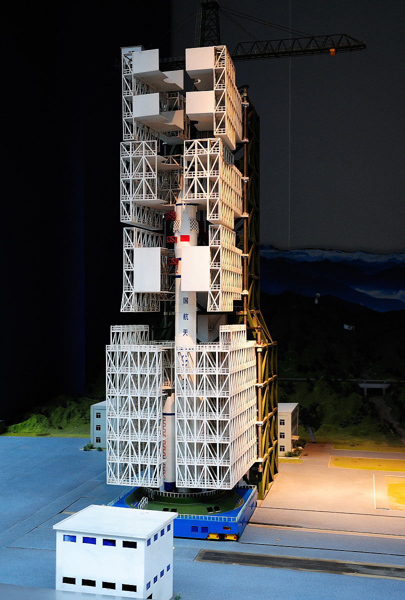 成都航空学校招生计划：初中生如何圆梦蓝天