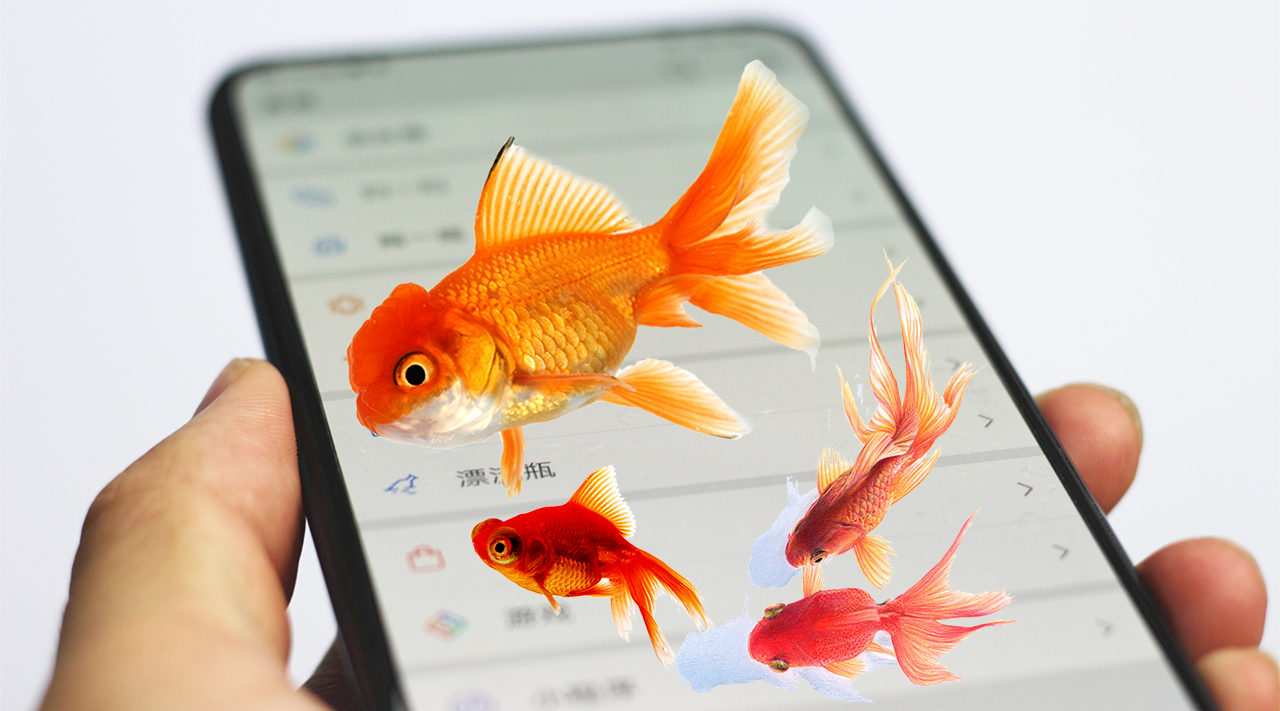 手机锁屏还能设置“金鱼”?女友动你微信金鱼就游出屏幕,真漂亮