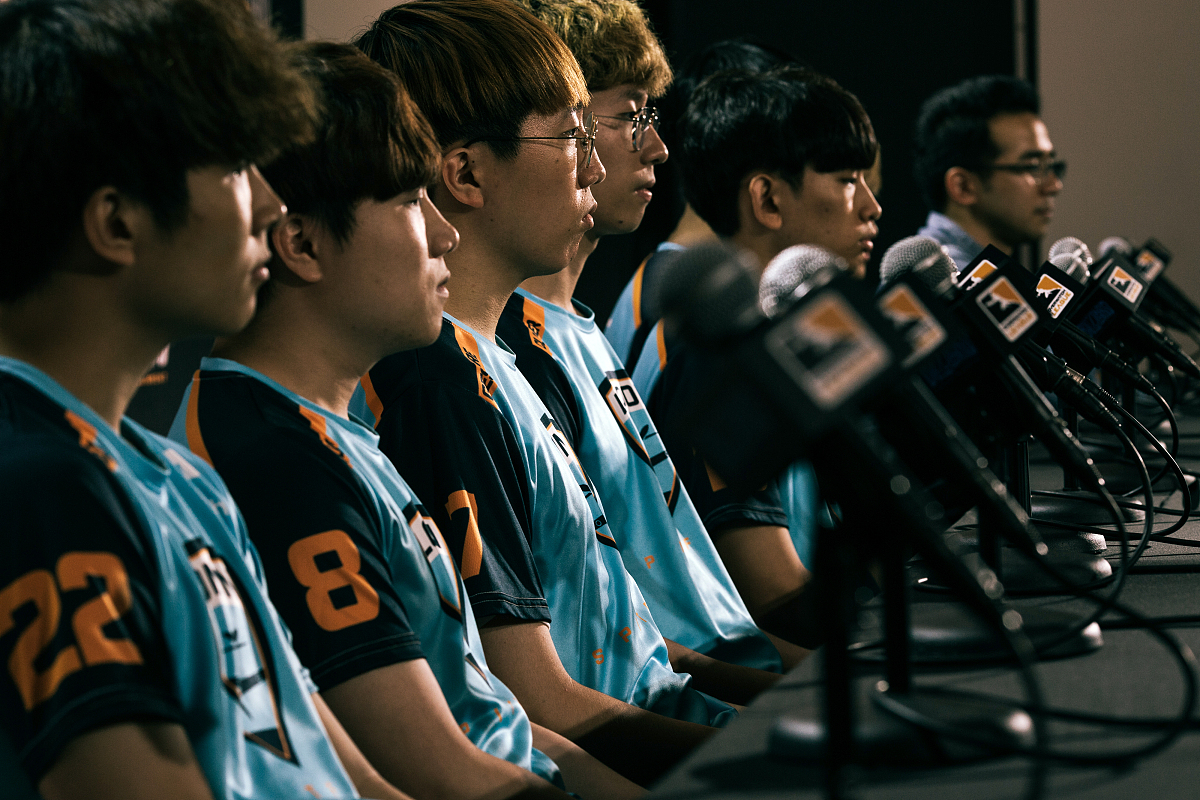 电脑游戏推荐：热门游戏精选