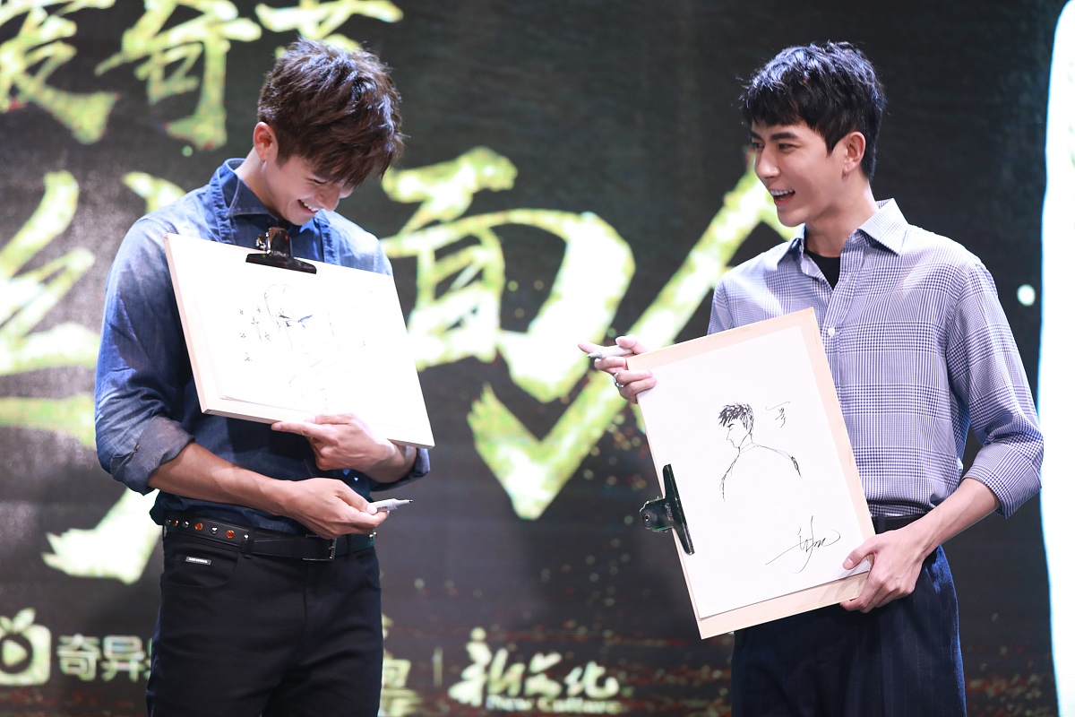 《倒数说爱你》定档4月28日！陈飞宇、周也浪漫爱情故事即将上映