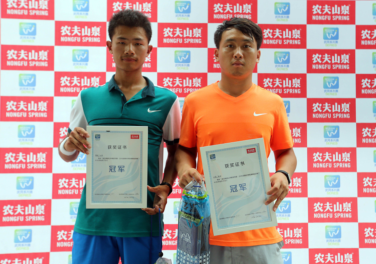 曾坤个人简介 - 三下乡活动和智能车竞赛经历