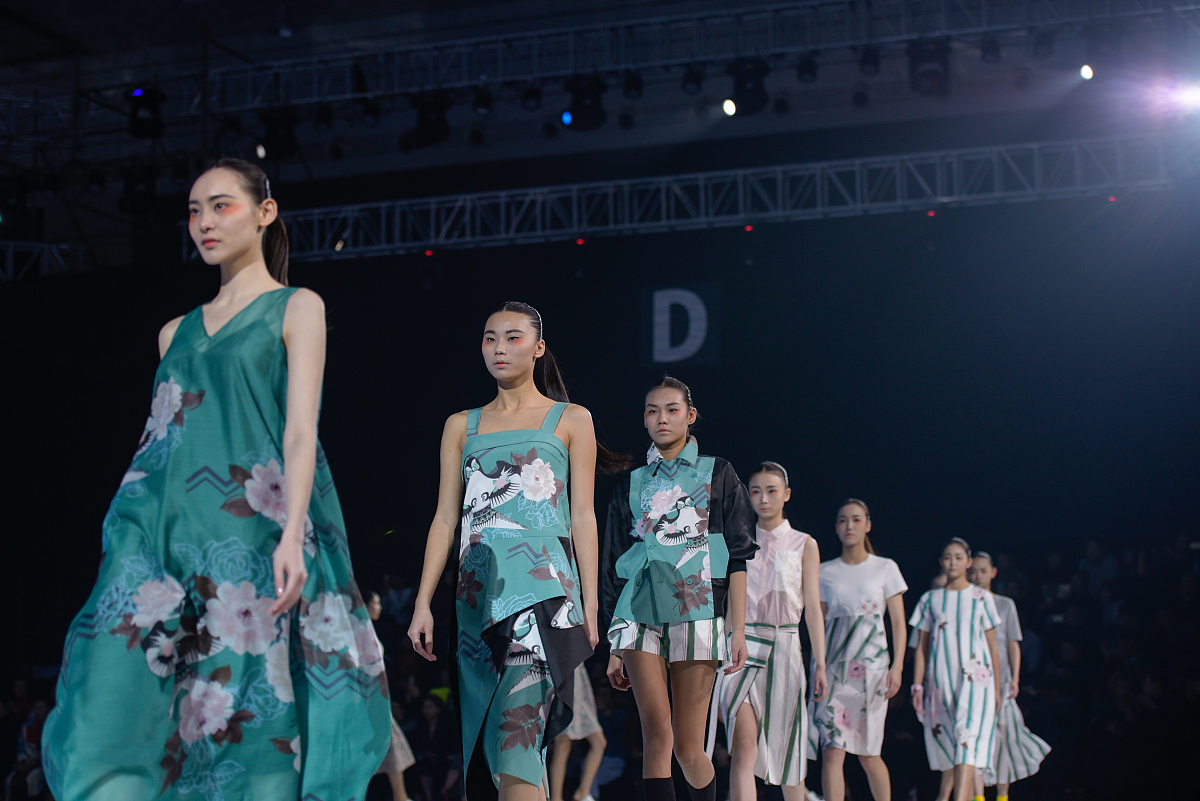 滕王阁序知识点解析：文学特点、历史背景、文化内涵、艺术价值