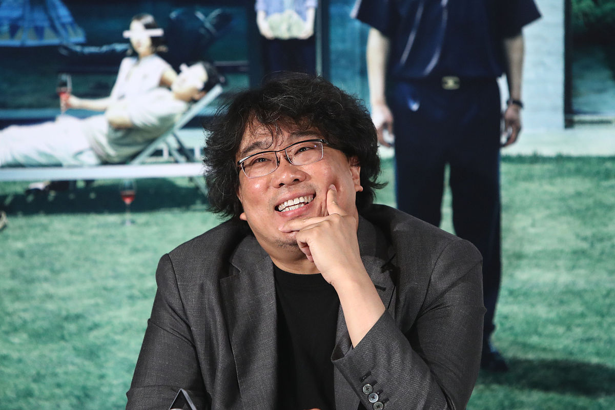 文化产业发展案例分析：中国电影与韩国文化产业