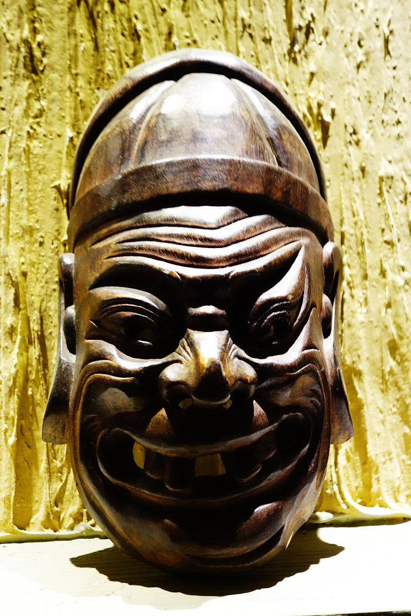 我将埋葬众神下一句回答加拓展。
