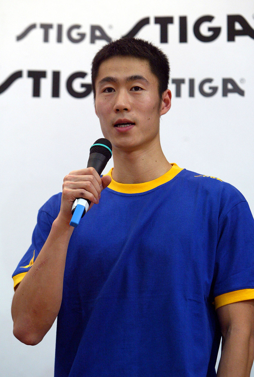 2005年6月20日,第十六届中国国际体育用品博览会上,瑞典知名乒乓球品