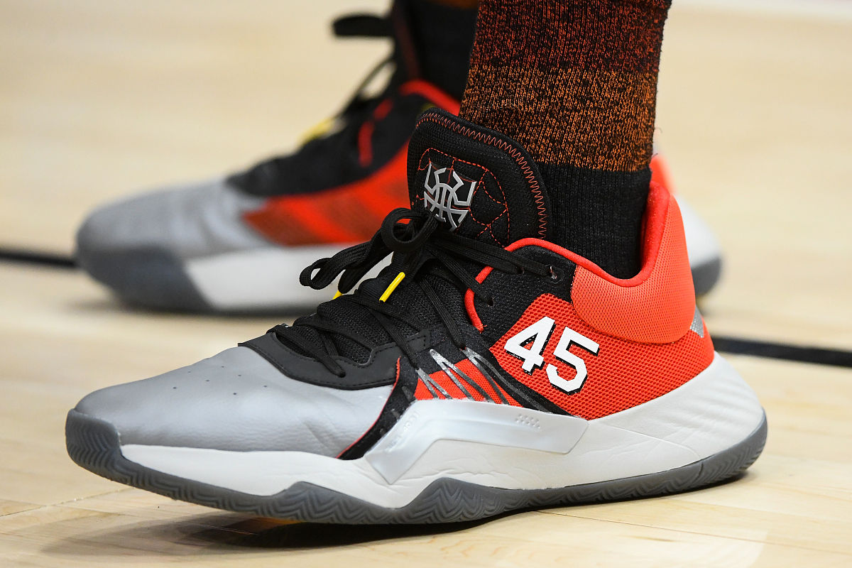 韦德之道 10 性能评测：透气、缓震、抓地力样样精通