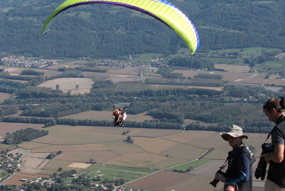 光学接触法测量纸张表面粗糙度原理及应用