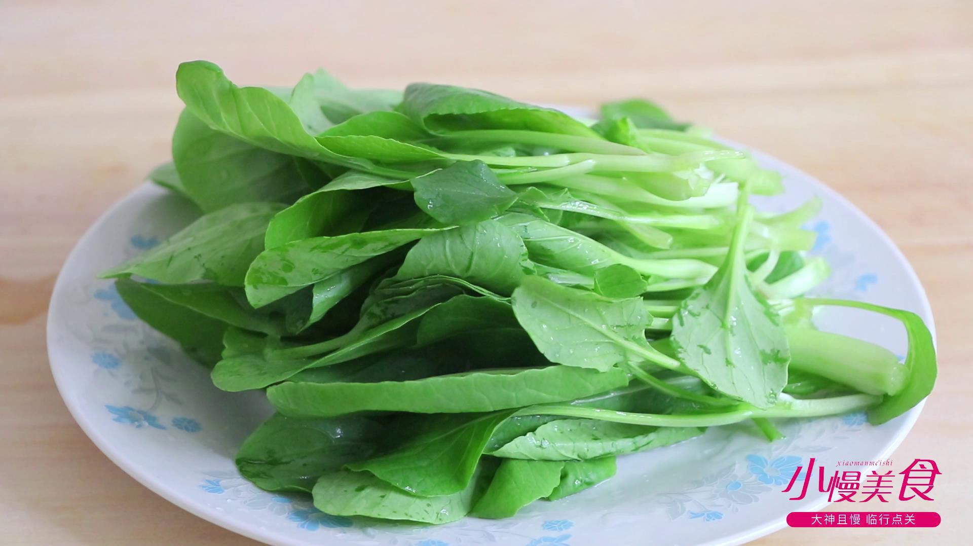 教你炒青菜不发黑的诀窍,颜色好看,味道鲜香,建议收藏