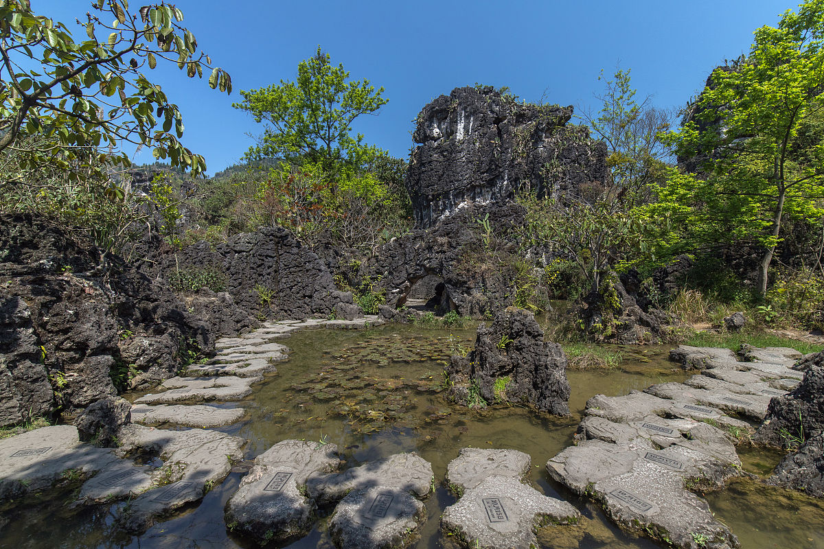 贵州经济学校2022年招生简章 - 报名时间、条件、专业及录取