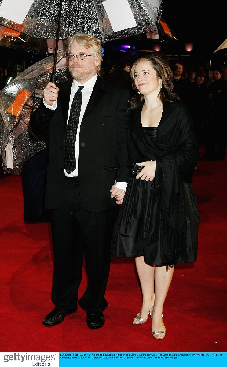 london - february 19:  actor philip seymour hoffman and mimi o碊