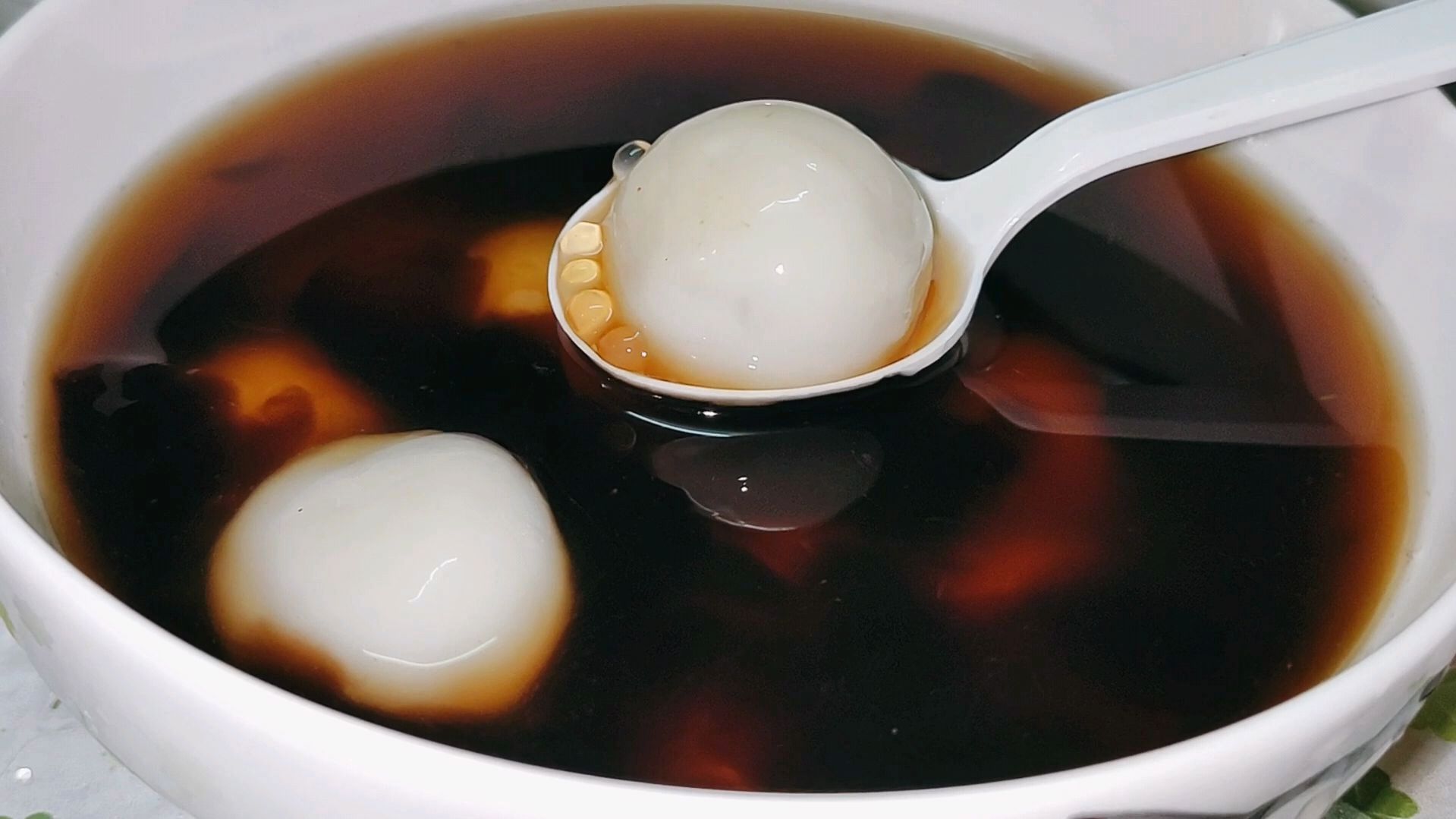 夏天美食,红糖汤圆西米露的做法
