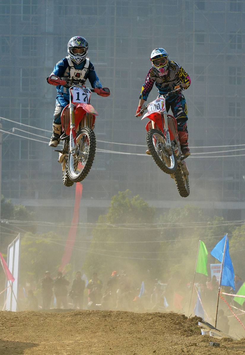 国四电喷赛胜摩托车油耗对比：汽车更省油？