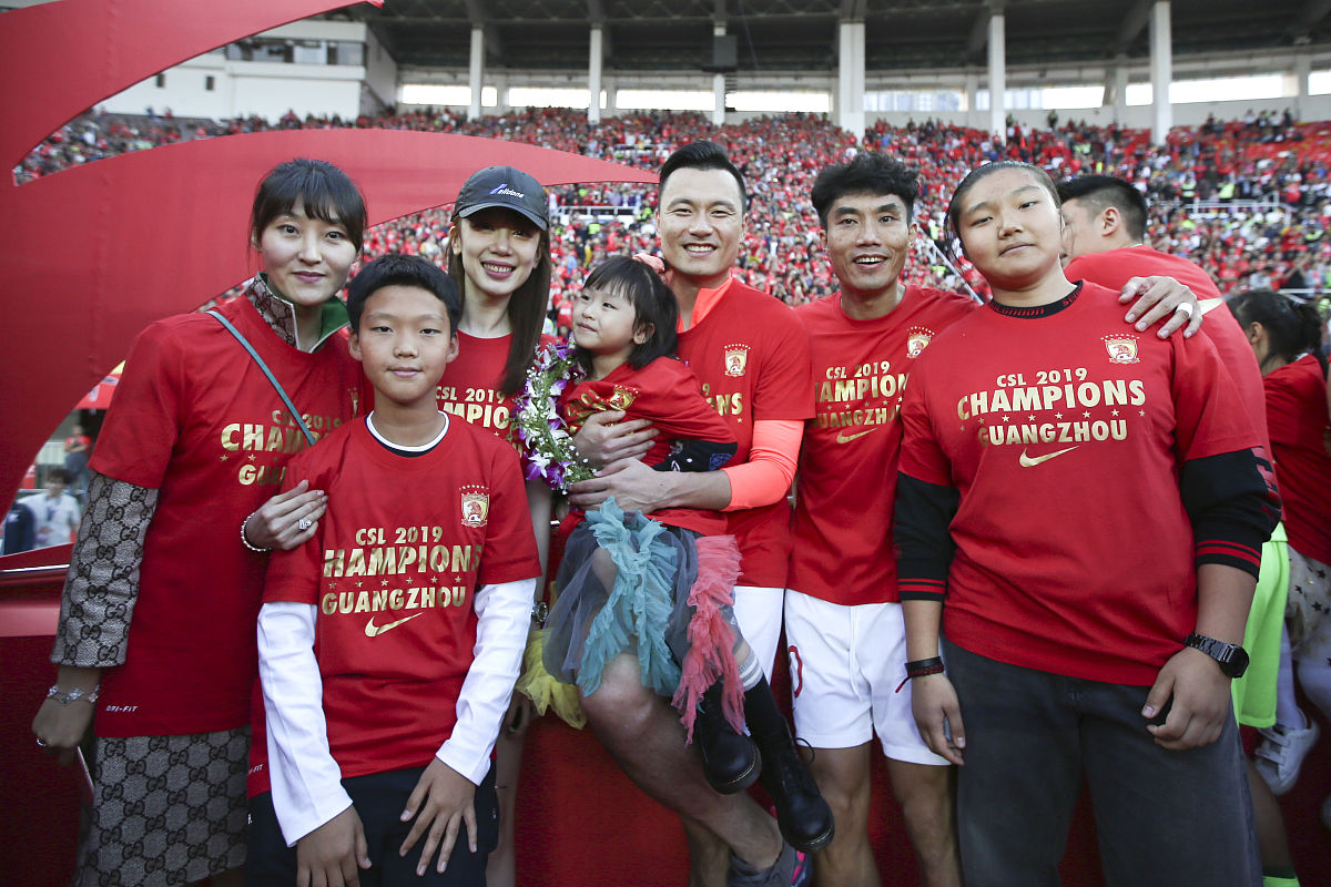 2019年12月1日,广东广州,2019中超第30轮,恒大淘宝3-0申花, 赛后恒大