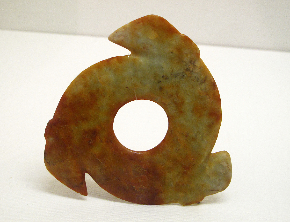 ***_***三牙璧,新石器时代,龙山文化,国家博物馆中国古代玉器艺术展.+