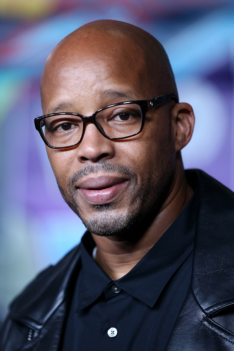 ***_***hollywood, ca - september 17:  warren g attends vh1's hip