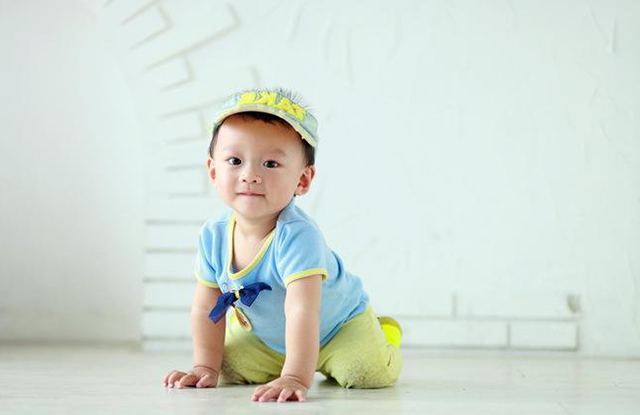 孩子学说话,初期全是火星语,闹出的笑话也是