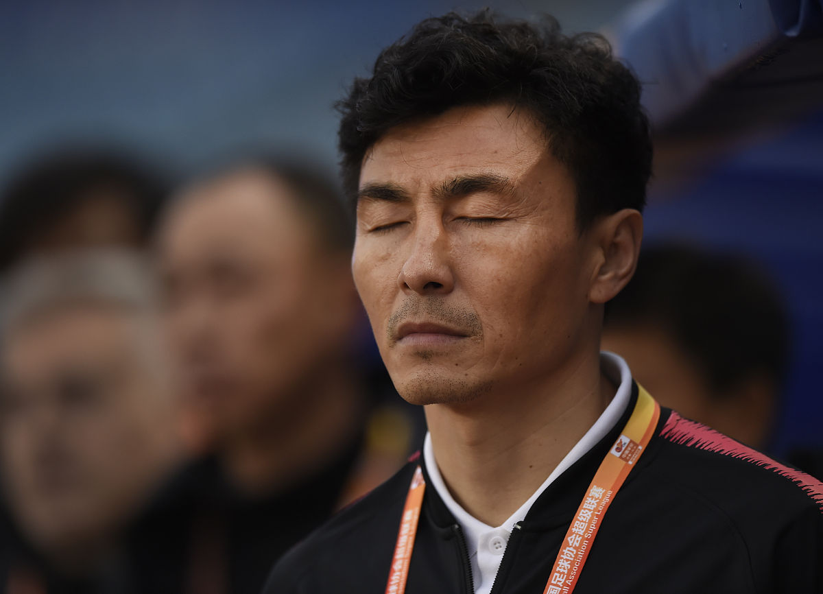 修仙小说：无意继承峰主之位，少年逆袭成强者