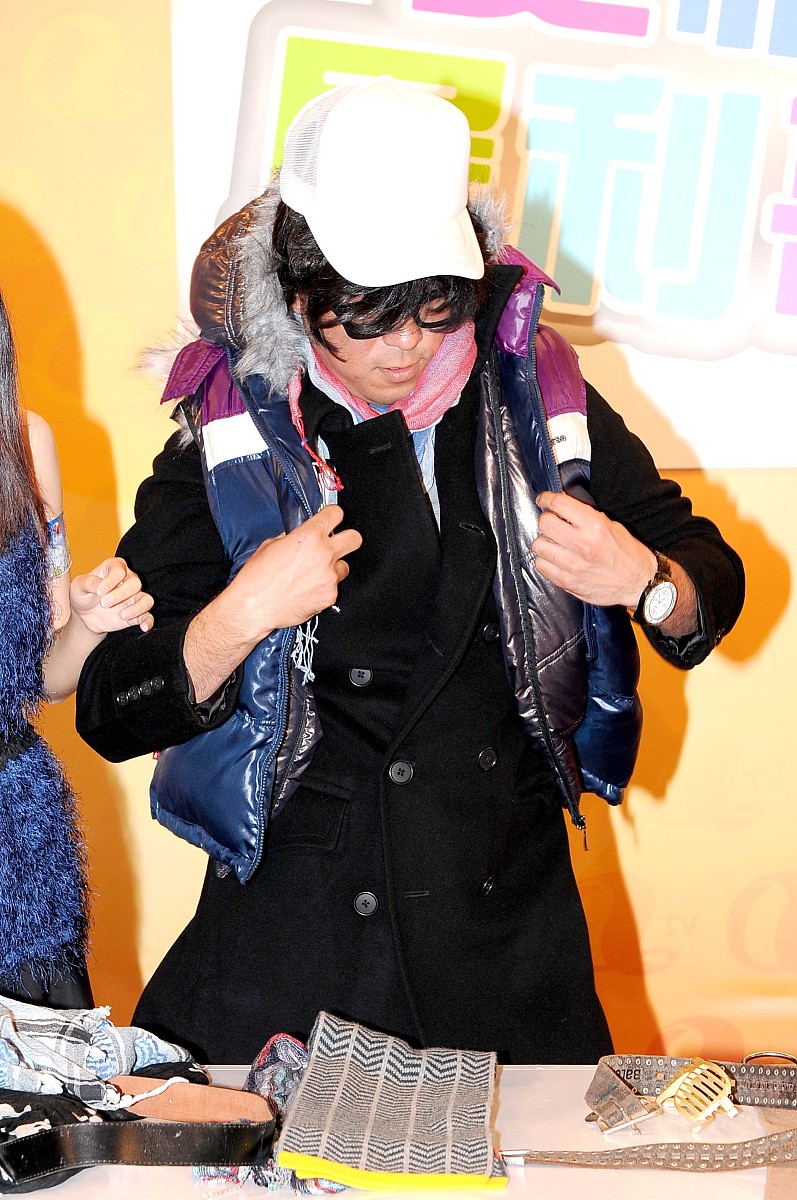 改写后面介绍：该剧讲述在2006年爱情与友情任何一样都无法放弃的十八岁年轻人们的坚固友情与真挚爱情的故事以细胞记忆说这一与众不同的素材增添趣味。