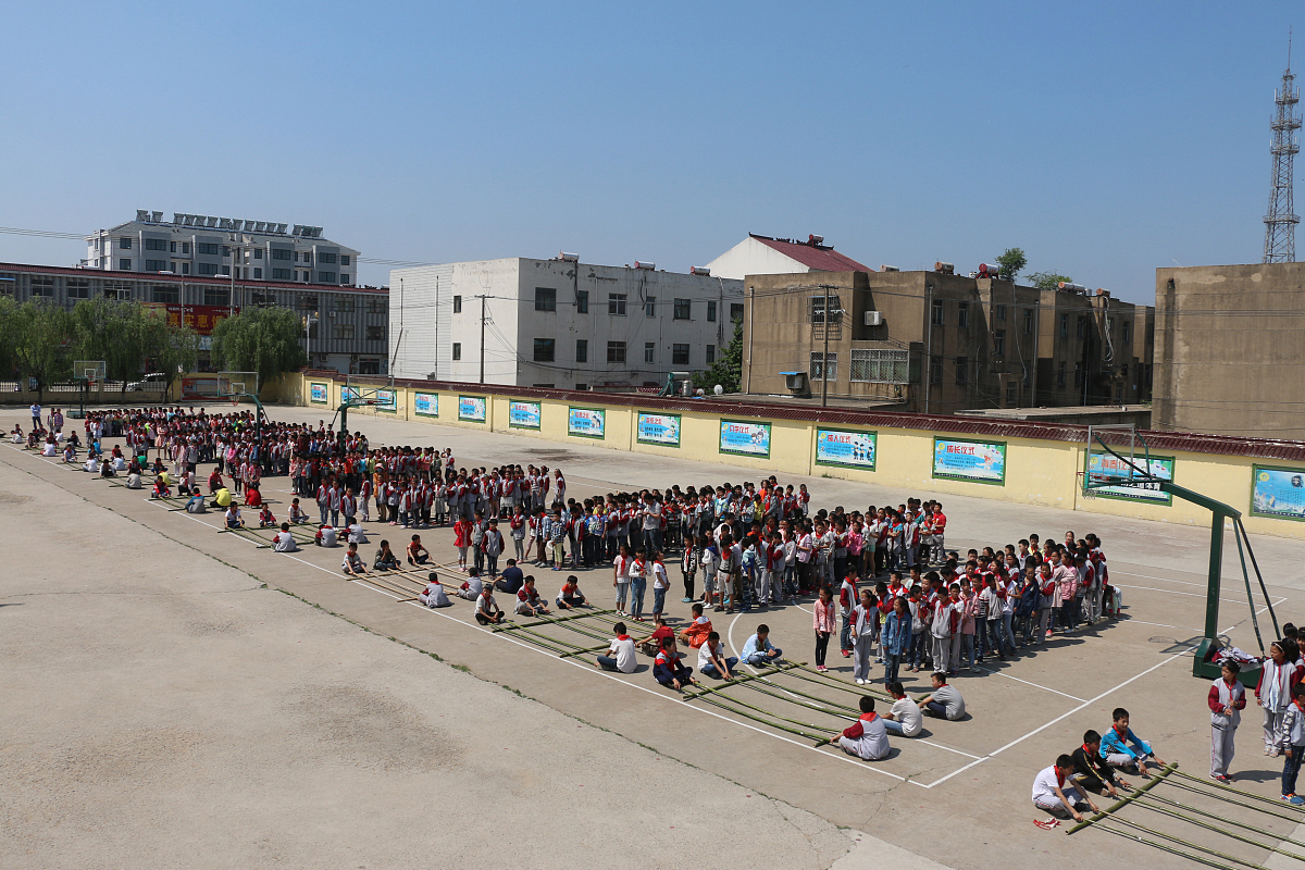 海东市中等职业技术学校五年制大专有高铁乘务专业吗 海东市中等职业技术学校五年制大专有高铁乘务专业吗