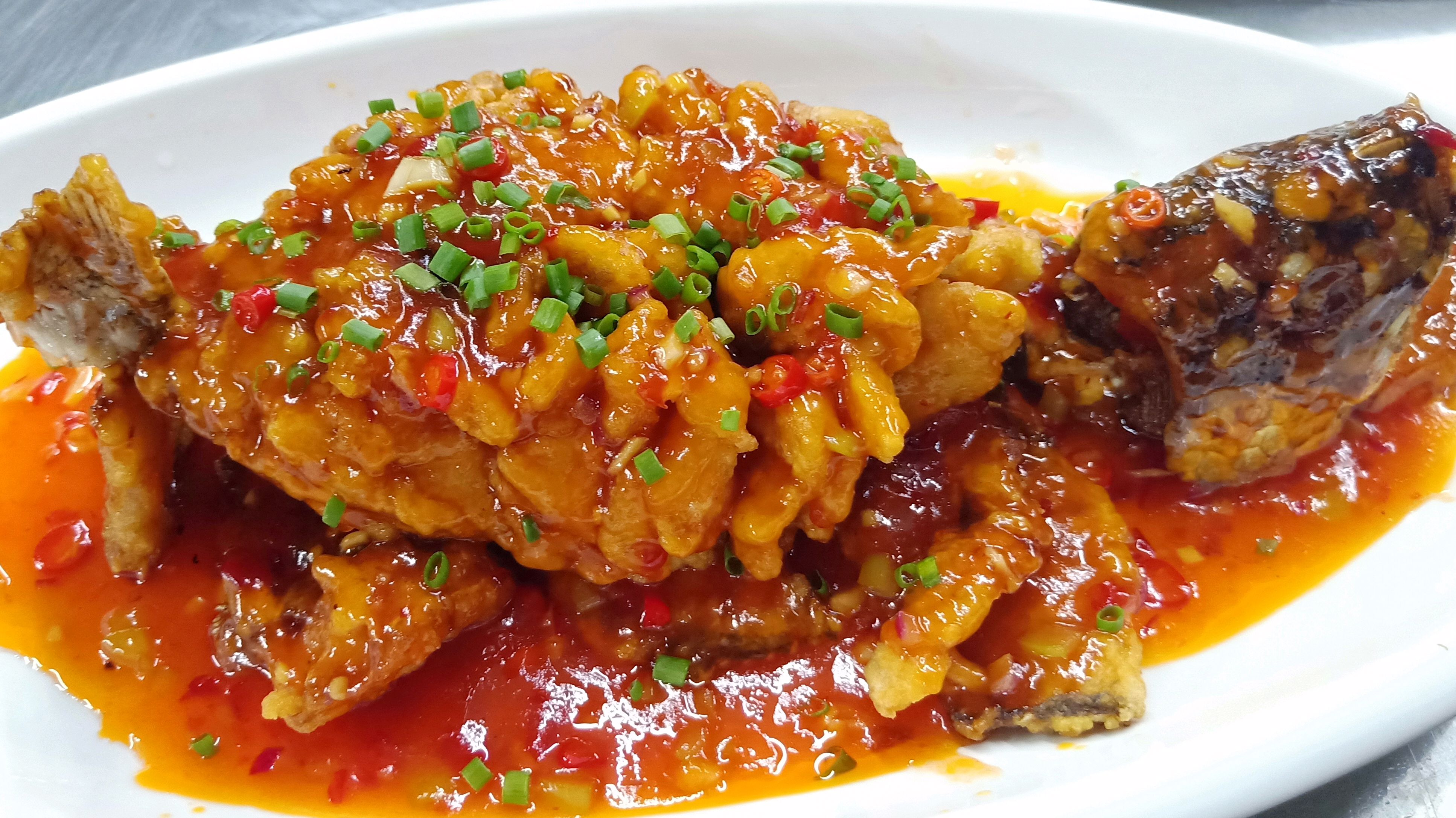 大厨分享泰汁鱼做法,外酥里嫩酸甜微辣开胃一家人最爱