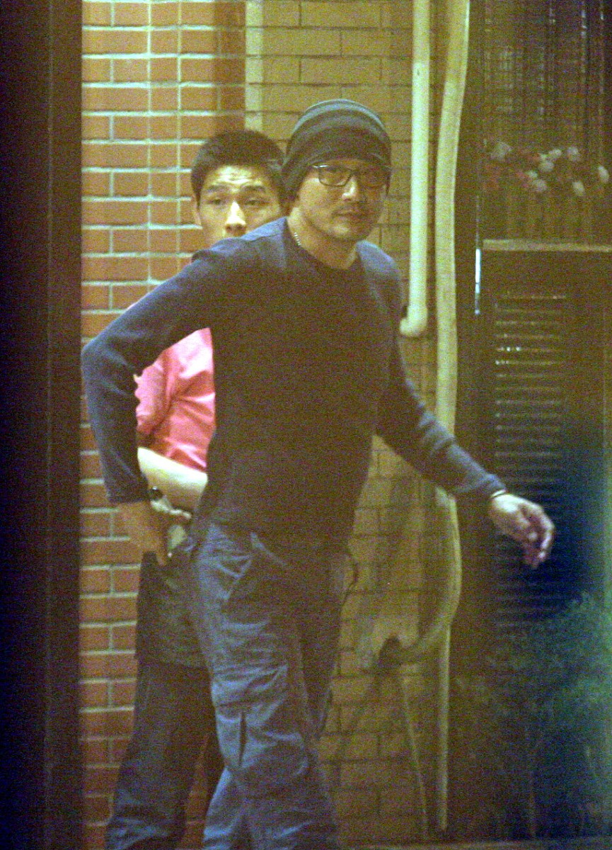 2009年5月31日,上海,梁家辉带妻女吃饭庆祝六一.***_***梁家辉+++_+++