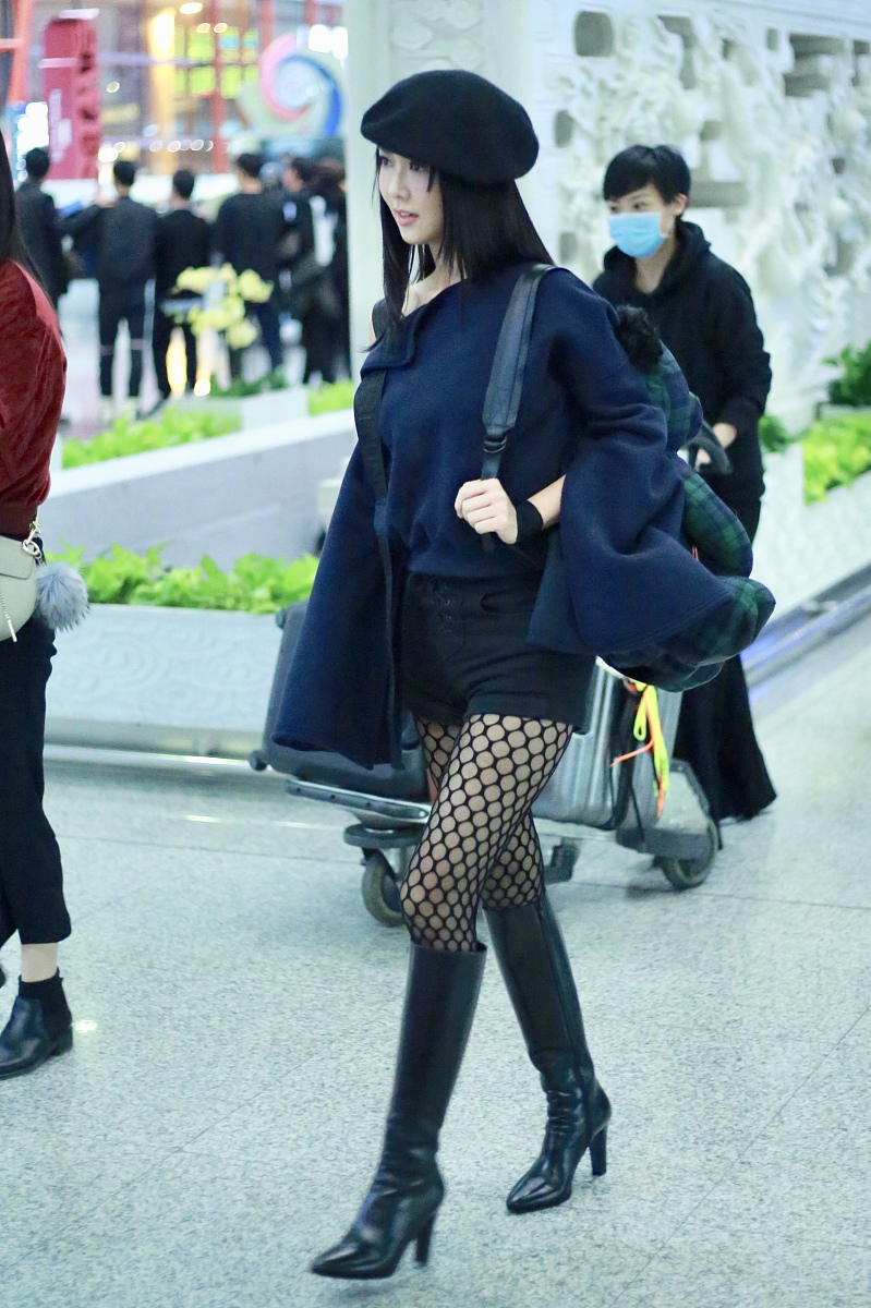 培养小学生审美能力：英语教师教学路径的探索