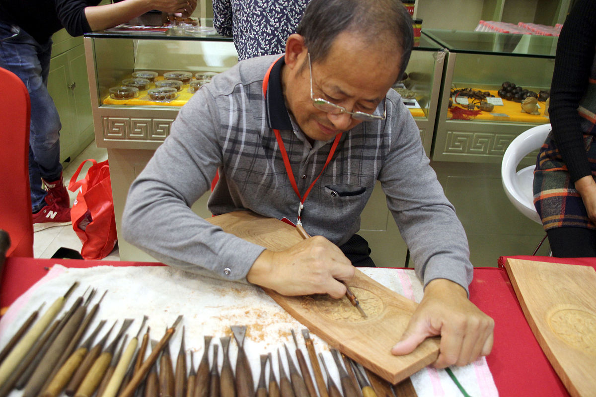 荣格妙妙胶囊是否有依赖性？