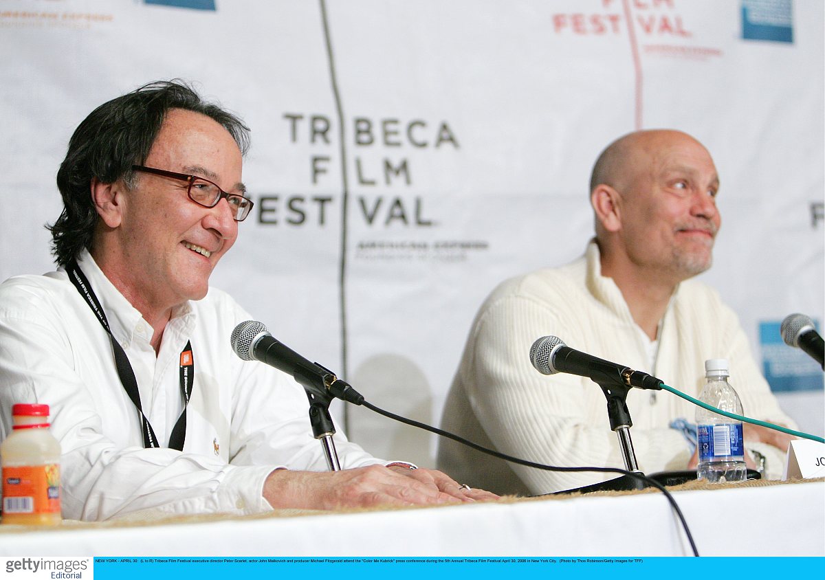 《医学病毒学杂志》现任主编是谁？