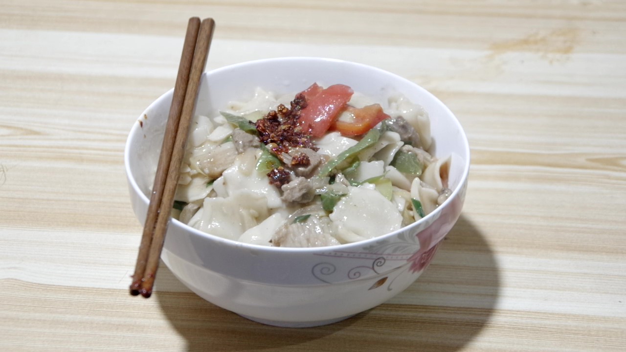家常炒面片的详细做法,简单美味,以后想吃就不用下馆子了!