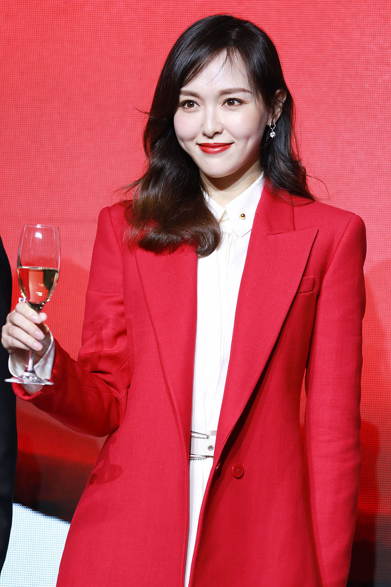 2019年4月20日,北京,明星出席资生堂全新彩妆上市发布会.唐嫣