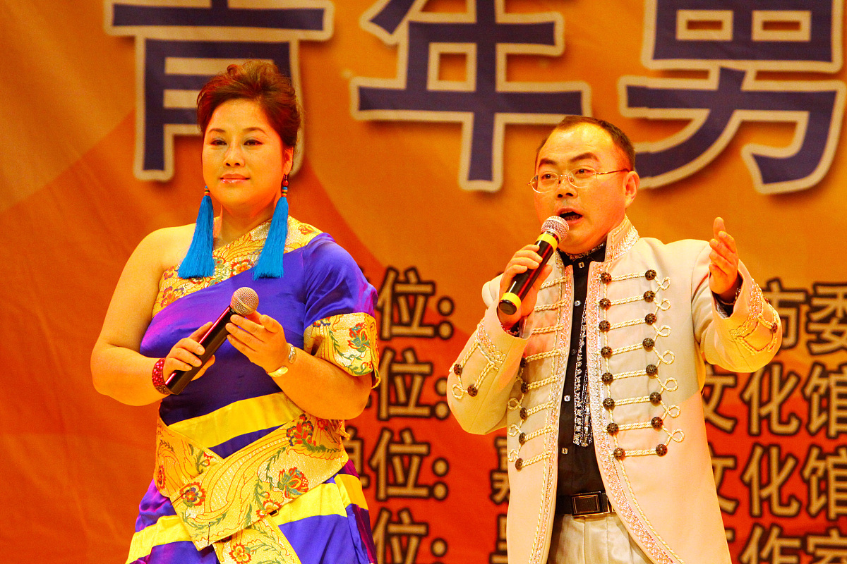 想听歌？告诉我你想听什么！