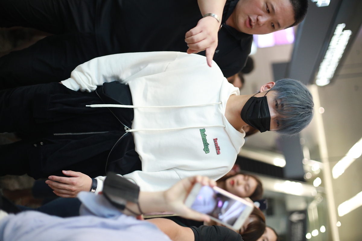 昆明杨洋造型化妆摄影学校——带你走进美妆的