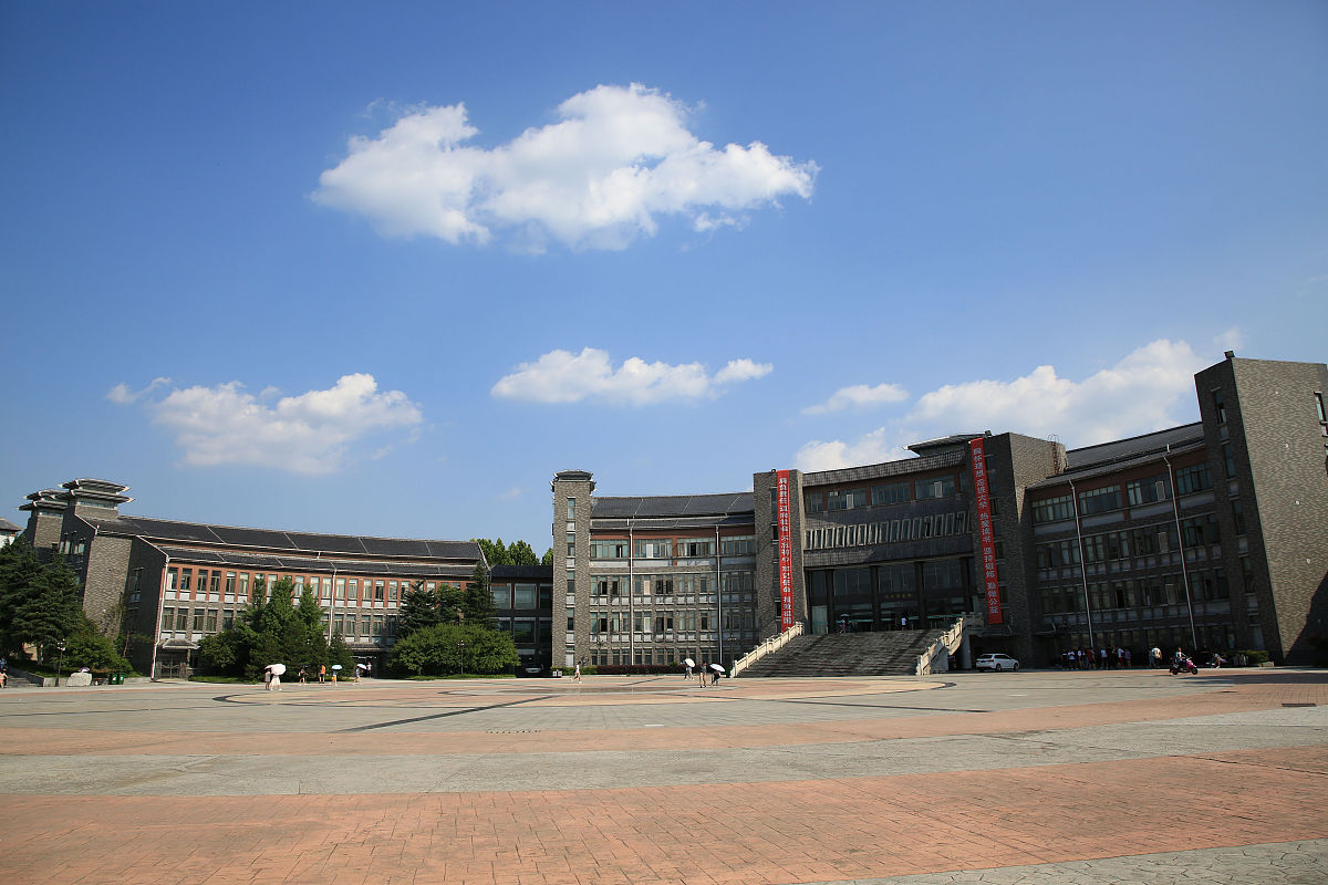 2022湖北文理学院理工学院高铁服务招生简章